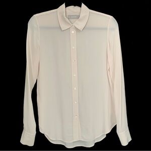 Everlane Elegant Cream Button-Up Long Sleeves Blouse